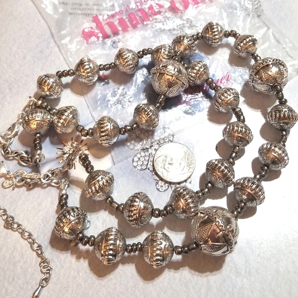 NEW Premier Designs Double Strand Silver Bead Necklace - Picture 5 of 7